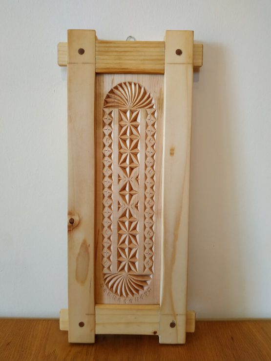 Panou sculptat